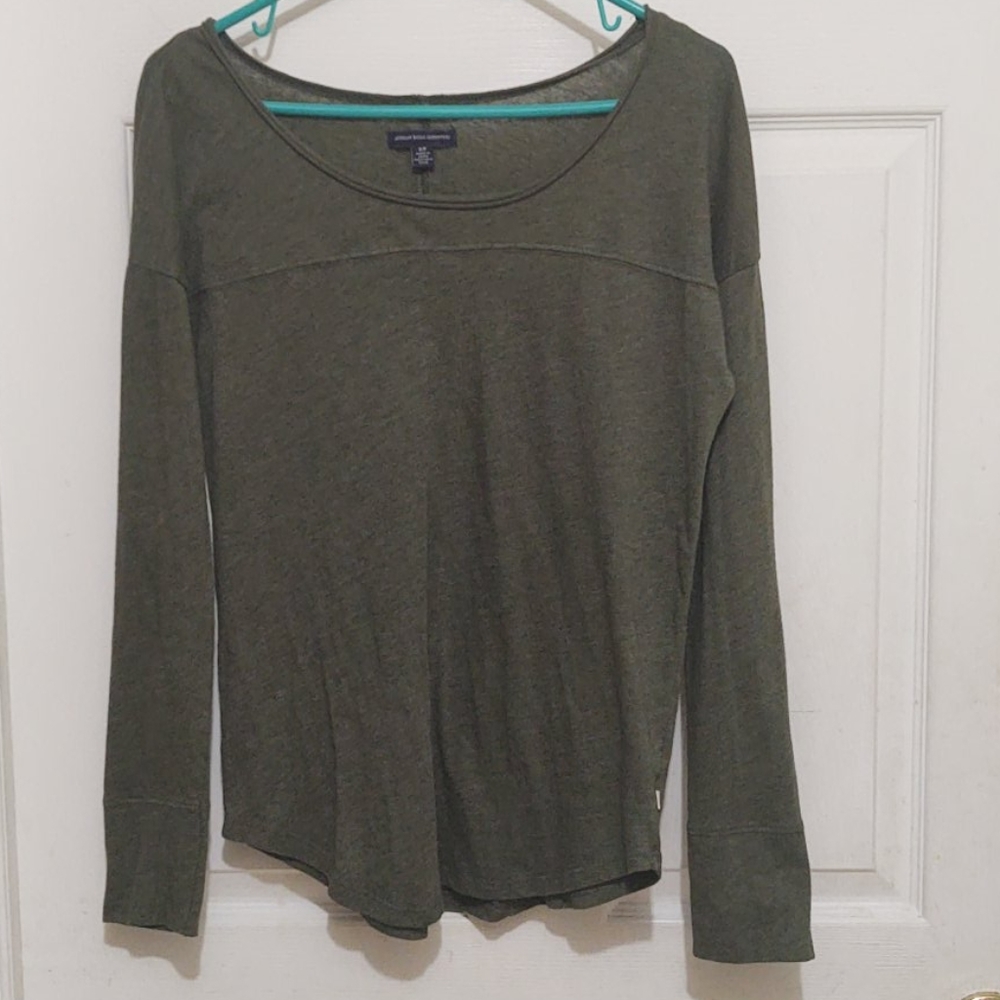 3/$15 American Eagle Long Sleeve Tee Sz Small